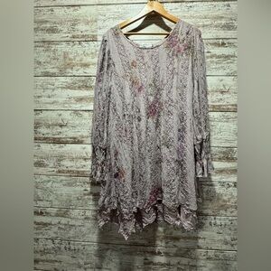 Angel Heart Boutique Lavender Lace Top